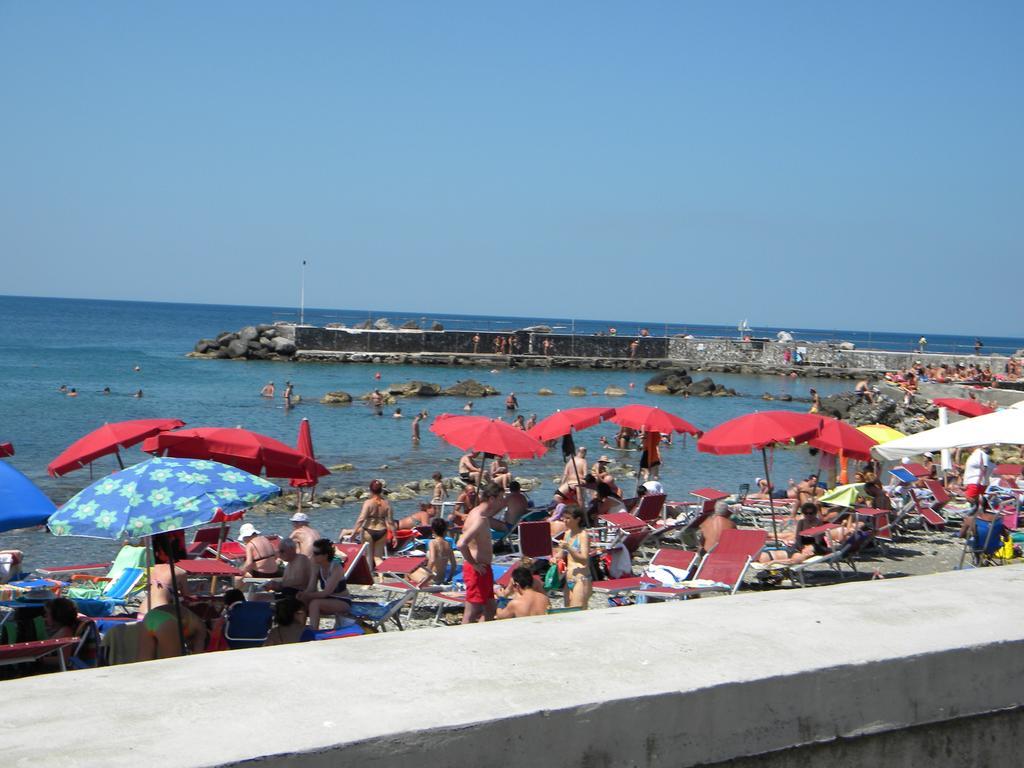 Hotel Rosa Del Tirreno Quercianella Bagian luar foto